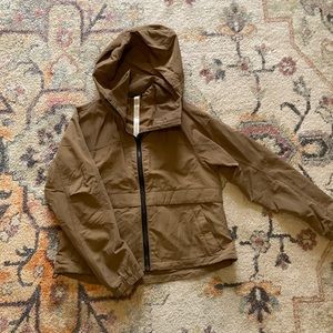 Lululemon windbreaker